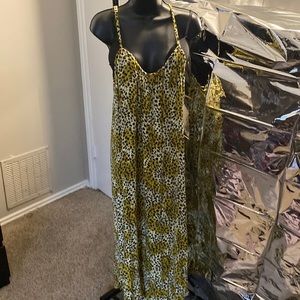 Leopard print maxi dress